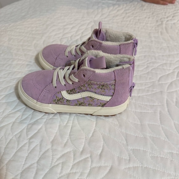 Sk8-Hi MTE-1  Vans Purple Floral High-Top Sneakers - Picture 7 of 12